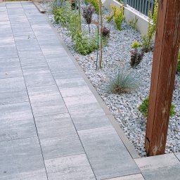 Układanie kostki brukowej Radomierowice 2