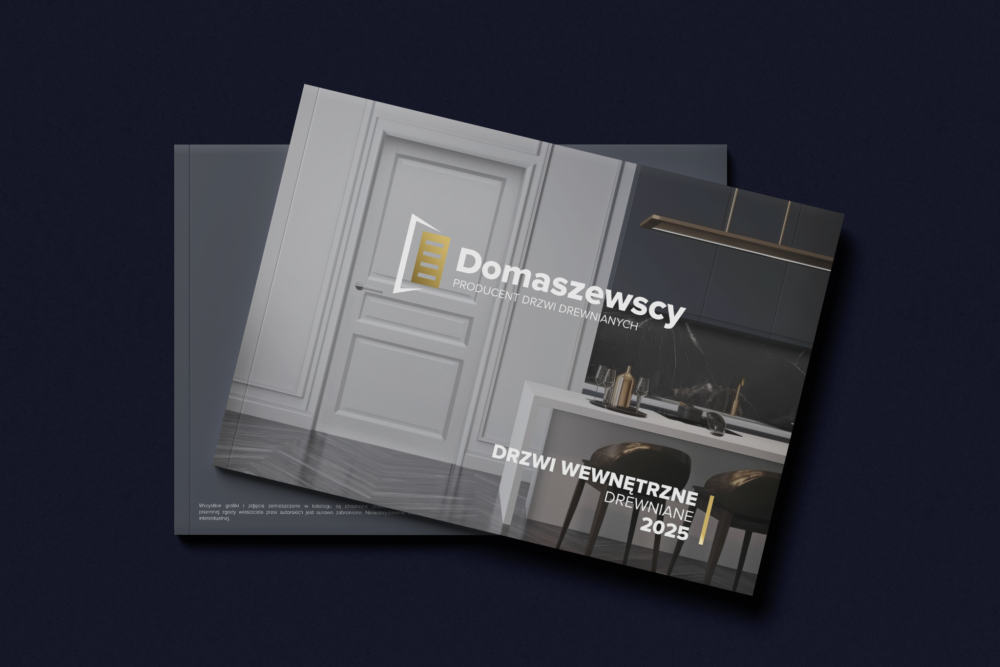 Katalog producenta drzwi Domaszewscy z 2025 roku, prezentujący drzwi wewnętrzne drewniane na ciemnym tle. Widoczny minimalistyczny design i logo firmy.