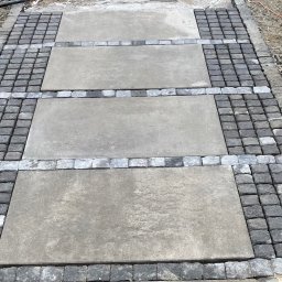 Układanie kostki brukowej Czeszów 3