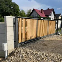 Montaż napędów do bram