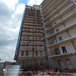 Malowanie elewacji Ząbki 1