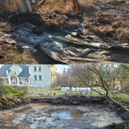 SzwagroGród - Dwuobrazowe ujęcie: minikoparka w trakcie prac ziemnych na posesji oraz wykopany, błotnisty dół, prawdopodobnie pod oczko wodne, na tle domu.