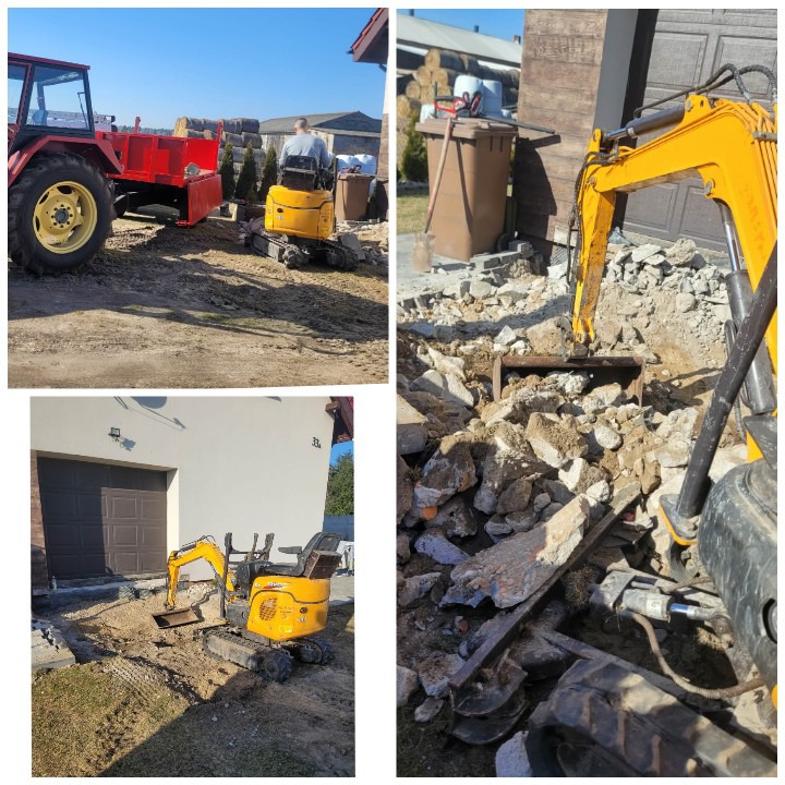 Żółta minikoparka w akcji, rozbiórka fundamentów przy garażu. Widoczny gruz i ziemia. W tle traktor z przyczepą i pracownik obsługujący maszynę.