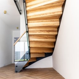 Schody drewniane Nowogard 1