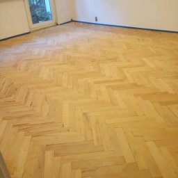 Strefa Parkietu - Porządne Szafy Na Wymiar w Olsztynie
