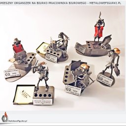 Śmieszne przyborniki na biurko kolegi i koleżanki z pracy 