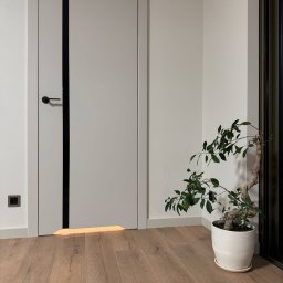 paterDOM Mikołaj Reiter - Realizacja - drzwi wewnętrzne PORTA kaszmir lakier UV + podłoga laminowana MEISTER