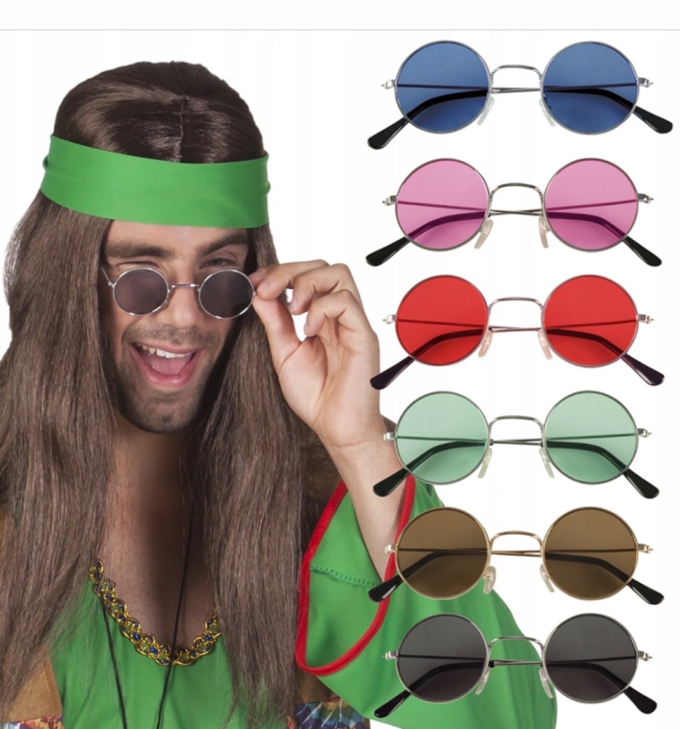 Mężczyzna w peruce i okularach w stylu lat 60. obok zestawu kolorowych okularów, idealnych na imprezę tematyczną.