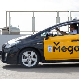 Tanie taxi w Krakowie - Mega Taxi 