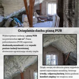 Poddasze z widoczną białą pianą PUR, ocieplenie dachu. Elementy konstrukcyjne dachu widoczne w przestrzeni. Okno w tle. Ceglany mur. Wykończone ocieplenie.