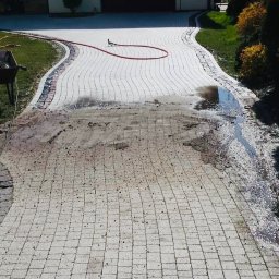 LuxeLike Firma Sprzątająca - Czyszczenie wysokociśnieniowe kostki brukowej