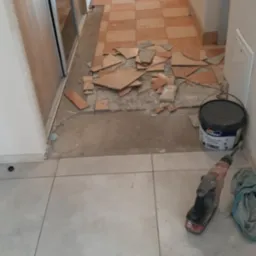 Skuwanie i układanie płytek