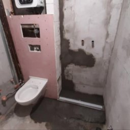 Zabudowa WC, powyżej piec gazowy