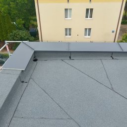 Krycie dachów Ząbki 3