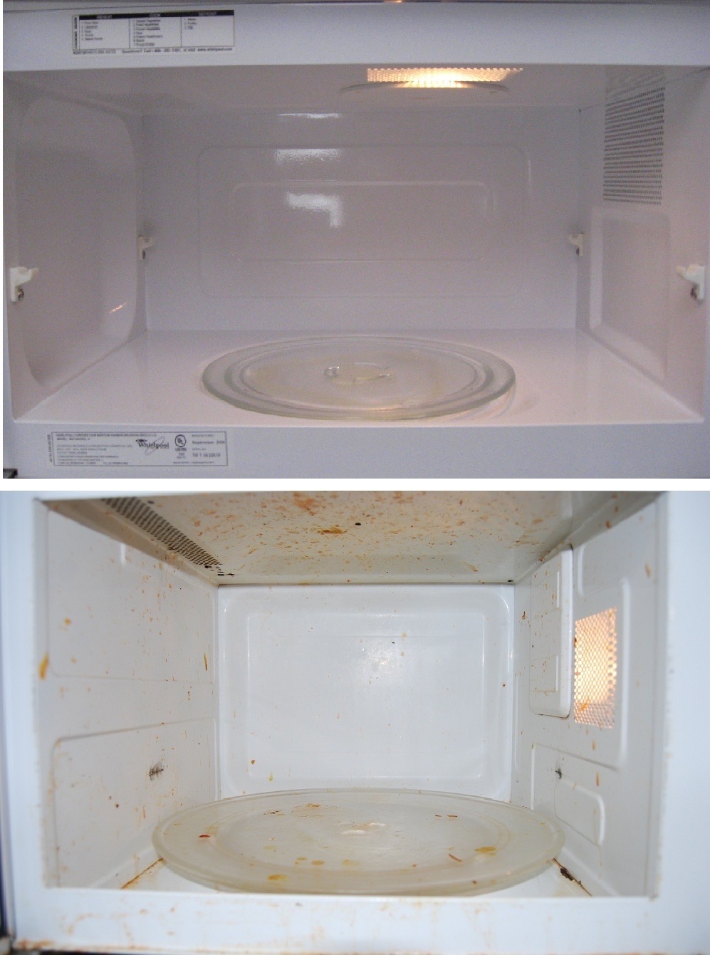 Mikrofalówka przed i po czyszczeniu. Górna część wnętrza czysta, dolna z zabrudzeniami. Widoczna szklana taca obrotowa. Oświetlenie włączone.