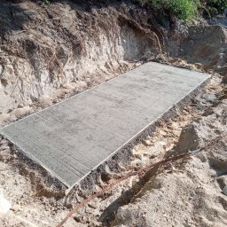 Chudziak pod kontener techniczny na stacji paliw Orlen (stacja wodorowa)