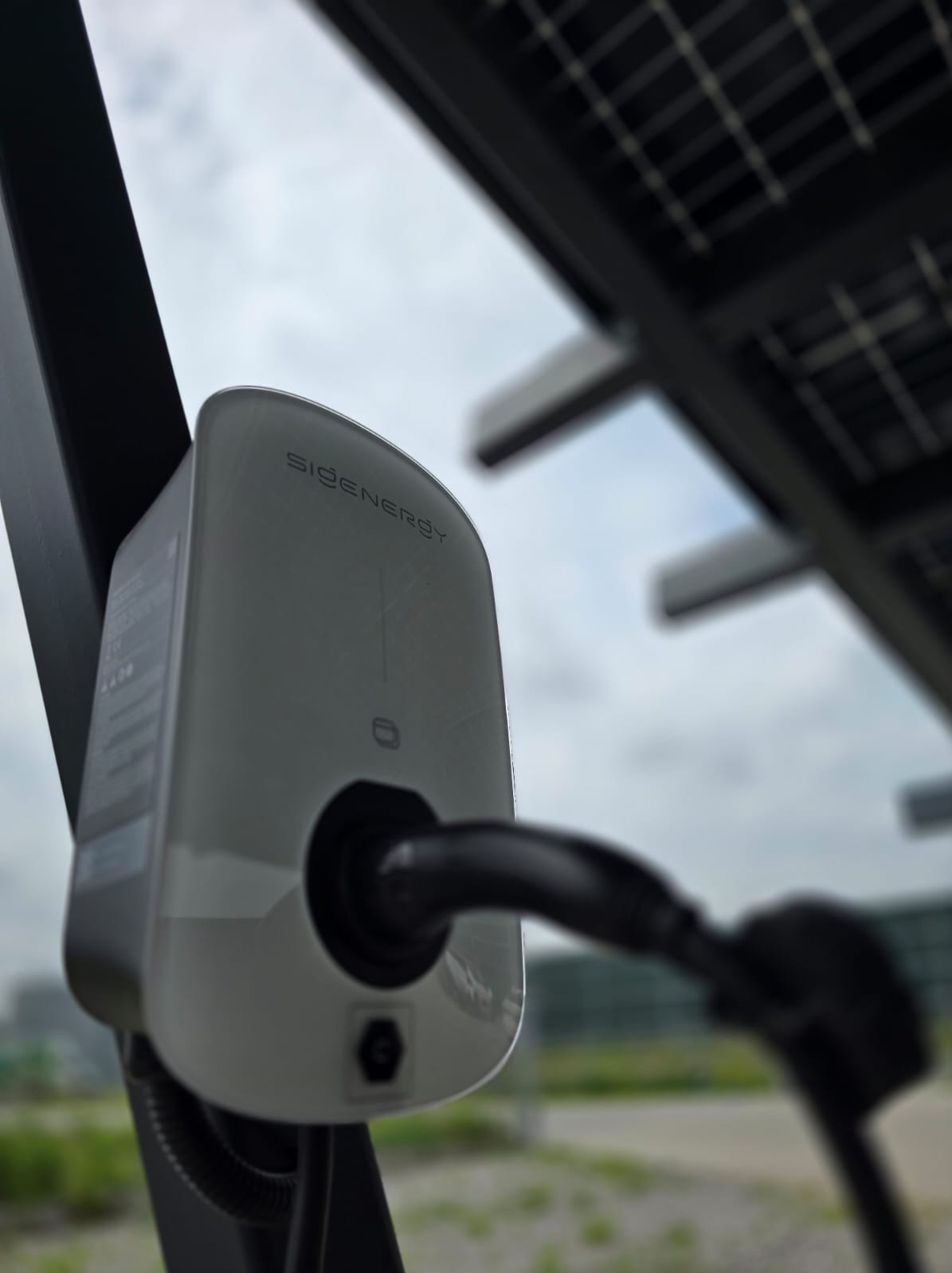 Ładowarka AC Sigenergy.