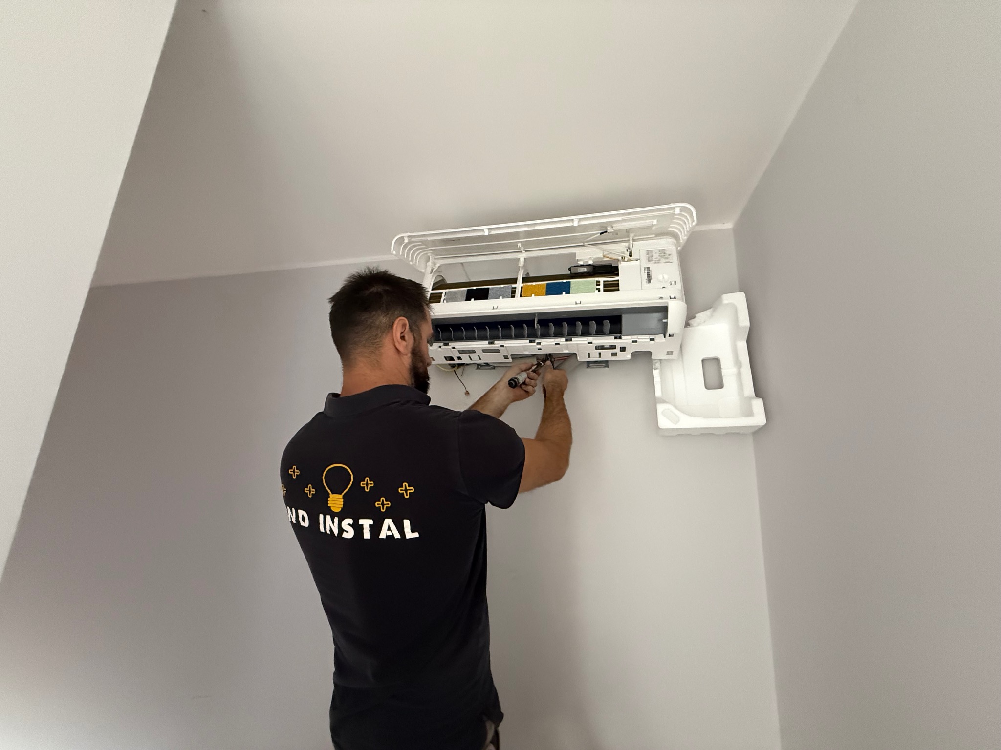 System Klimatyzacji Rotenso Teta