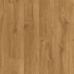 Jasnobrązowe panele podłogowe z wyraźnym wzorem słojów drewna, ułożone pionowo. Widoczna faktura i subtelne łączenia między panelami.