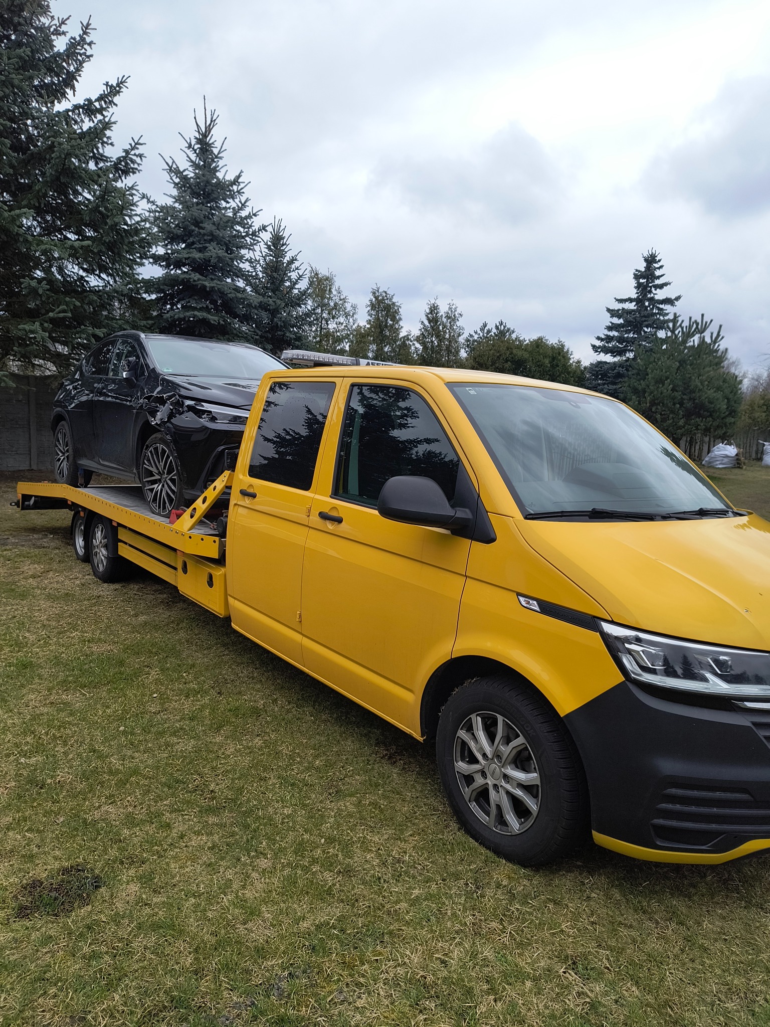 Brathol pomoc drogowa chrzanow - laweta i holowanie pojazdów