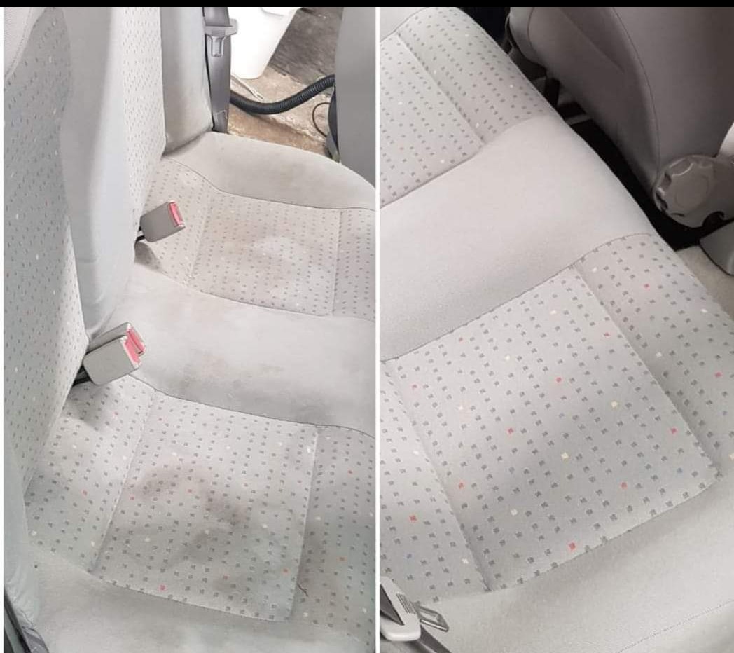 Tapicerka samochodowa przed i po czyszczeniu: widoczne różnice w czystości, usunięte plamy, odświeżony wygląd. Jasna, wzorzysta tkanina.