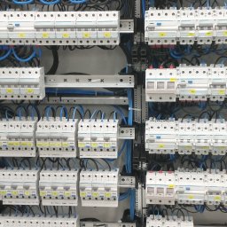 Elektryk Michał Magda - Perfekcyjny Montaż Oświetlenia Strzelin