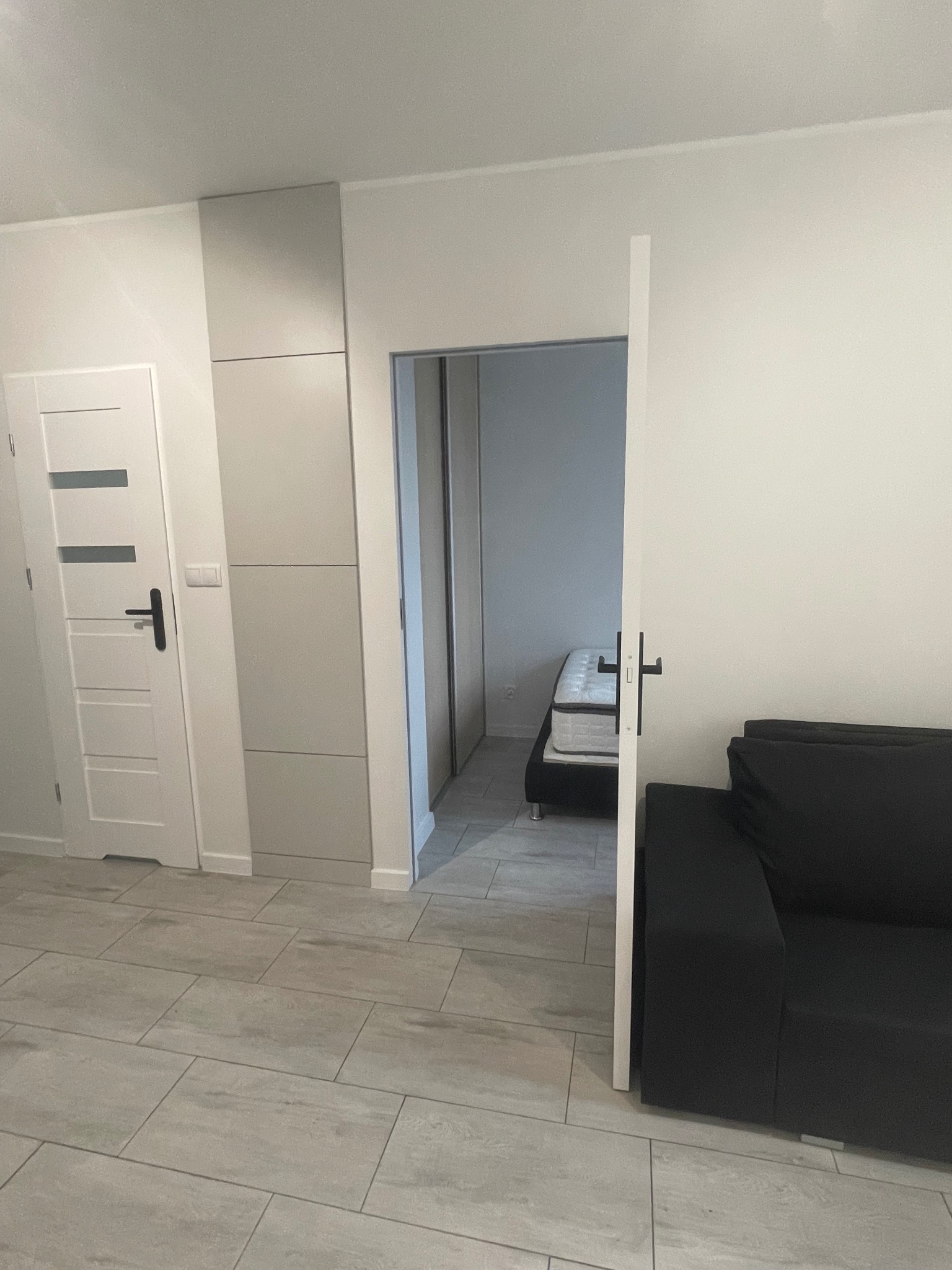 Remont mieszkania (szafy na wymiar wykonywane przez nasze ekipy).