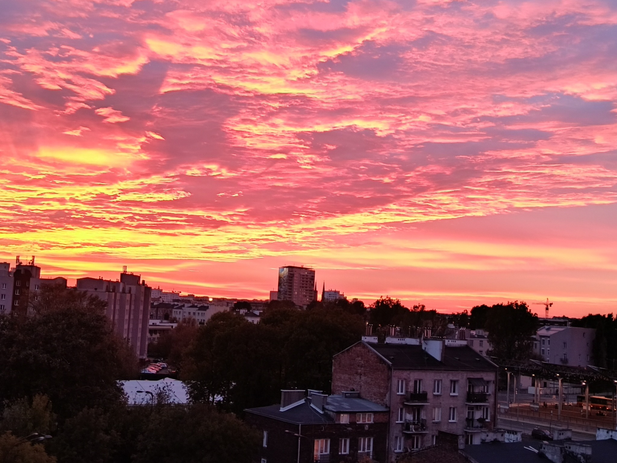 Każdy może ustawić zdjęcia cudzej pracy ...