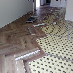 Przemysław Waluś - Układanie Paneli Andrychów