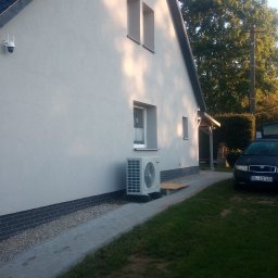 Układanie kostki brukowej Modrolas 4