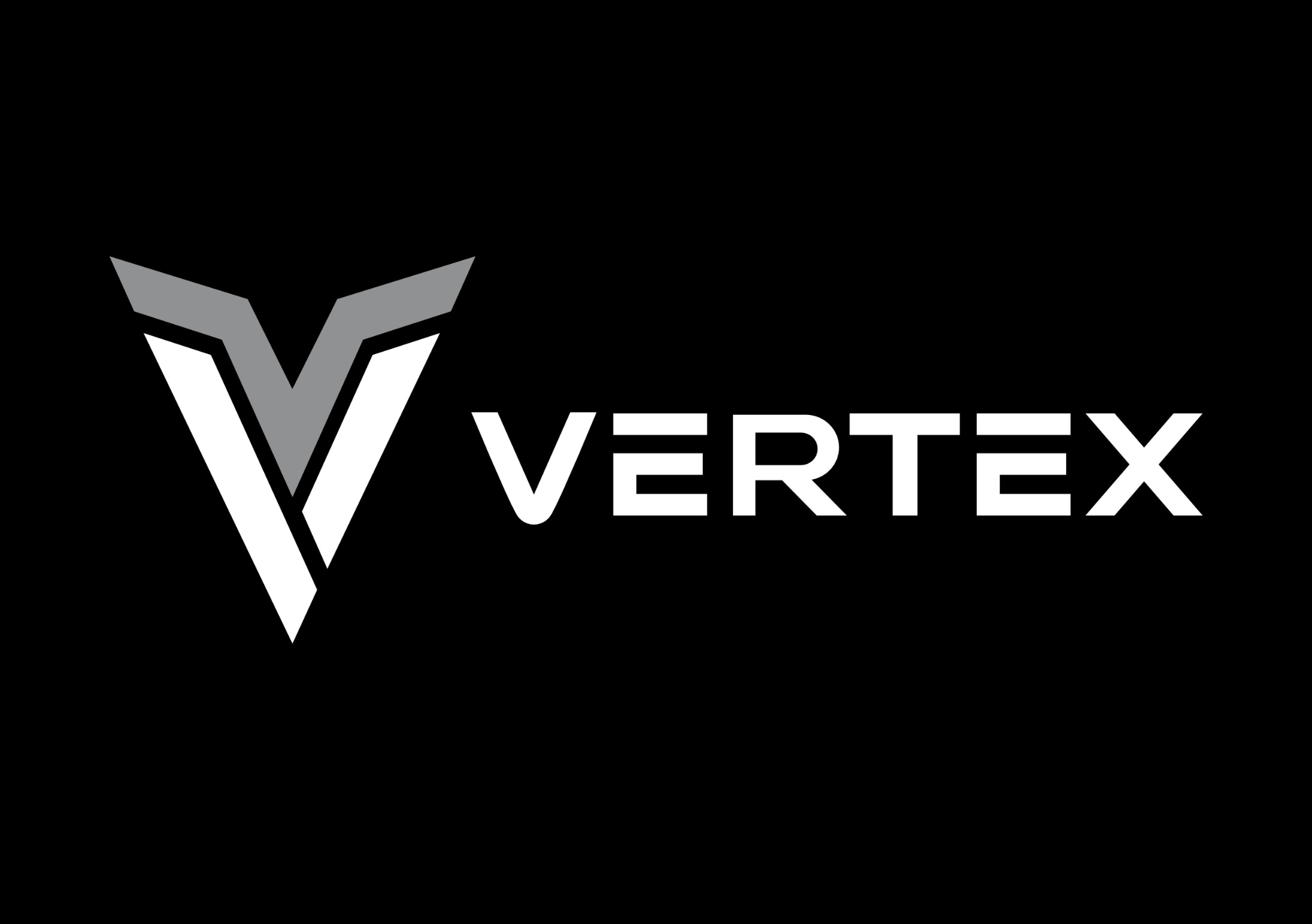 Logo firmy Vertex. Czarny tło z białym napisem 'VERTEX' i szaro-białym znakiem graficznym w kształcie litery V po lewej stronie napisu. Minimalistyczny i nowoczesny design.