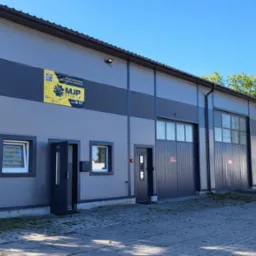 Warsztat samochodów dostawczych i osobowych