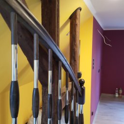 Usługi Remontowo-budowlane Grzegorz Fronia - malowanie poddasza wraz z słupami