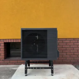 Panasonic Seria K Split, jeden obieg grzewczy grzejnikowy, zasobnik CWU 200L