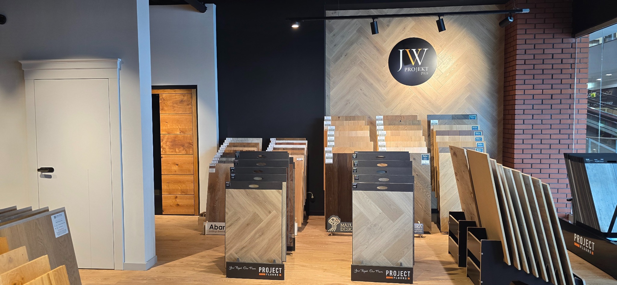 podłogi drweniane i winylowe