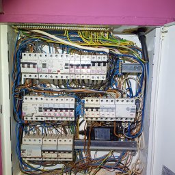 Instalacje elektryczne Wrocław 4