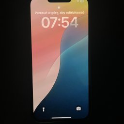 Naprawa wyświetlacza po spuchniętej baterii IPHONE 13