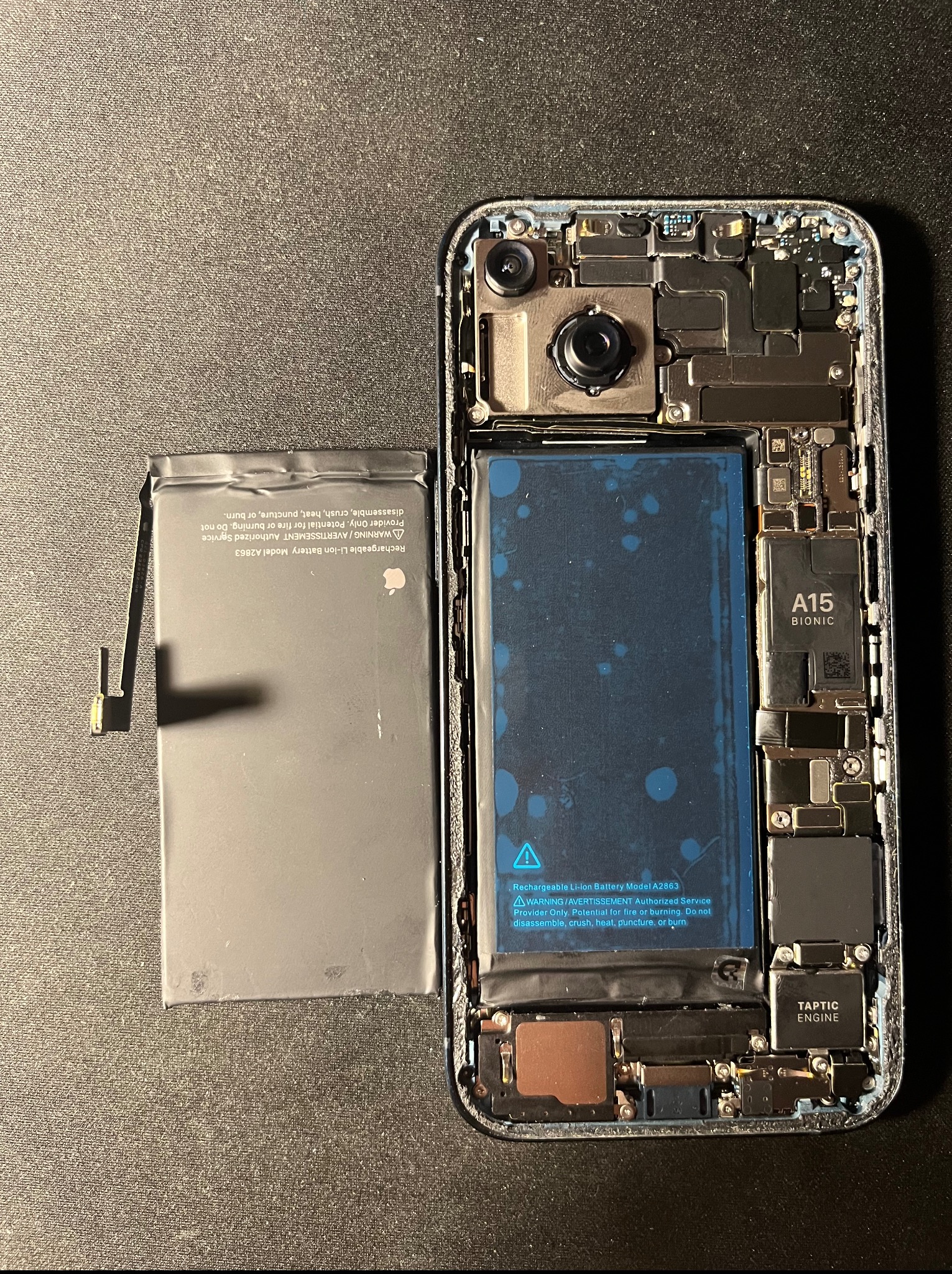 Wymiana baterii IPHONE 14