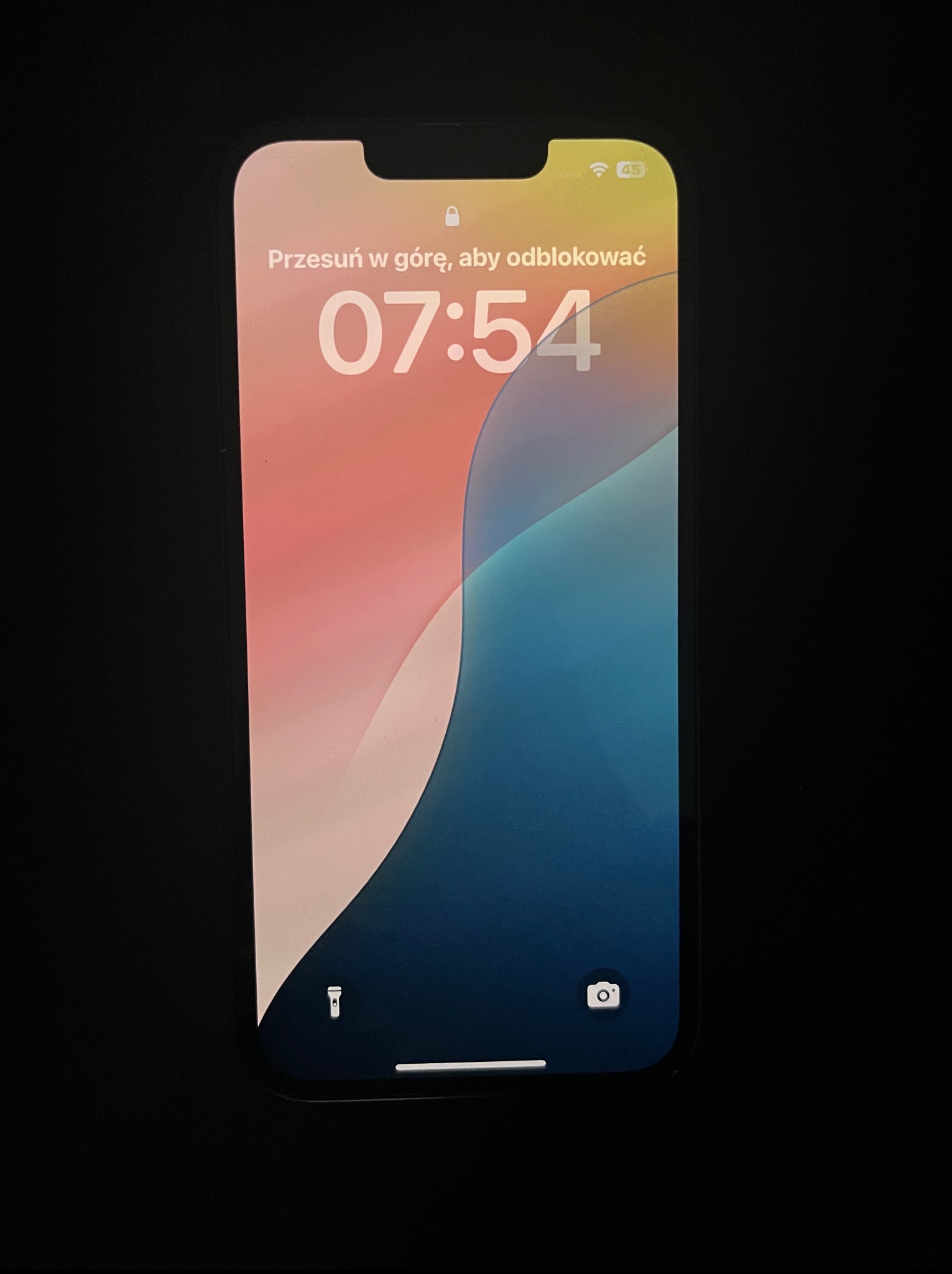 Naprawa wyświetlacza po spuchniętej baterii IPHONE 13