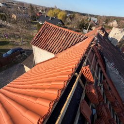 Łukasz Turski - Dachówka na zabytkowym budynku