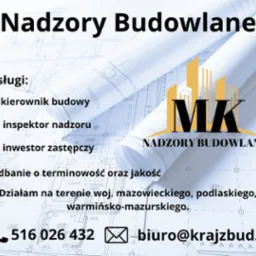 Nadzory Budowlane: zwinięte plany budowlane na tle schematów, logo MK, dane kontaktowe i lista usług z zaznaczonymi pozycjami: kierownik, inspektor, inwestor.