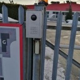 Domofon, wideo domofon z funkcja dzwonienia na telefon - dla domu i firmy