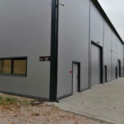 Zabezpieczenie techniczne obiektów przemysłowych kamerami z funkcją analizy AI