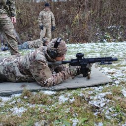 Profesjonalne szkolenia strzeleckie integracje firmowe