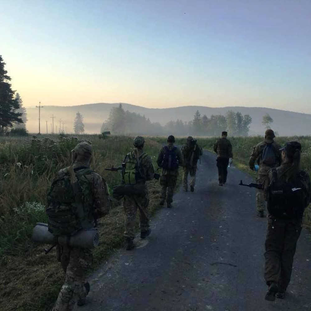 Taktyczna gra terenowa z wykorzystaniem ASG