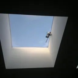 Świetlik kopułowy od dołu