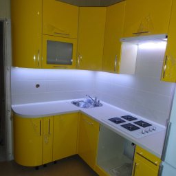 Kuchnia z montażem AGD i podświetleniem LED – Montaż wykonany przez nasz zespół