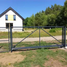 Brama i futka panelowa