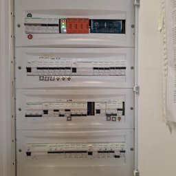 Dawid Machnio - Pierwszorzędne Instalacje Alarmowe Łuków