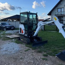 „FHU-Minikoparka” - Doskonała Niwelacja Terenu Kielce